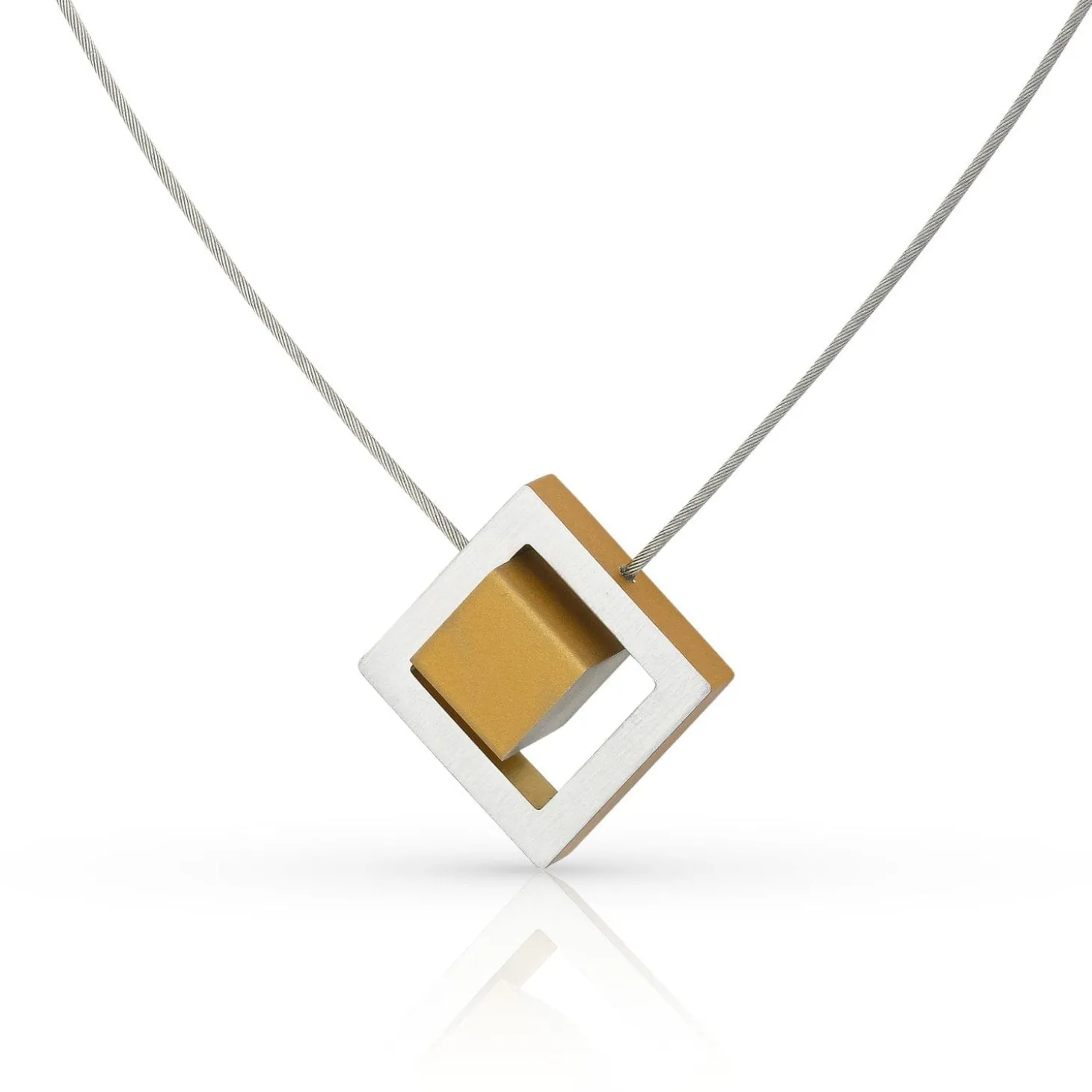 ketting_kate_goudkleurkle_1.webp Ketting KATE goudkleurkleur | C25G