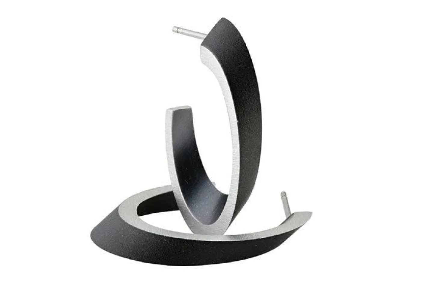 oorbellen_olivia_zwart__o_0.webp Oorbellen OLIVIA Zwart | O21Z