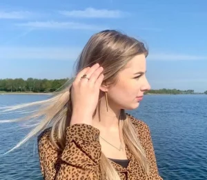 Oorbellen SUUS Lang Goudkleur | O38G